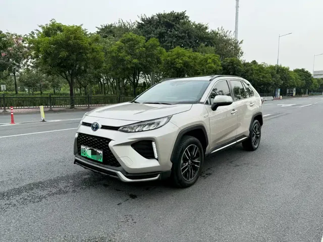 Фотография автомобиля — Toyota Wildlander