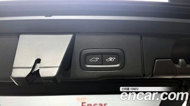 Вольво XC60 — Фото автомобиля 29