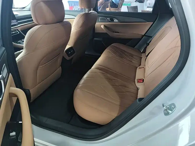 Geely Galaxy A7 — Фото автомобиля 16