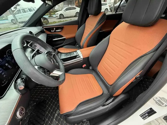 Mercedes-Benz C-Class — Фото автомобиля 9
