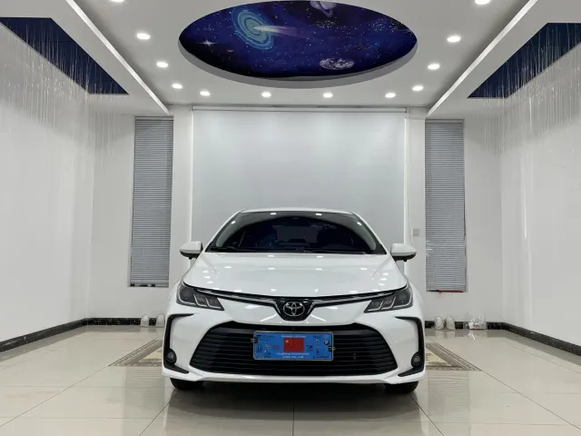 Toyota Corolla — Фото автомобиля 2