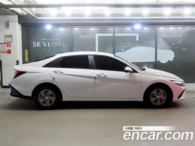 Hyundai Avante CN7 — Фото автомобиля 19