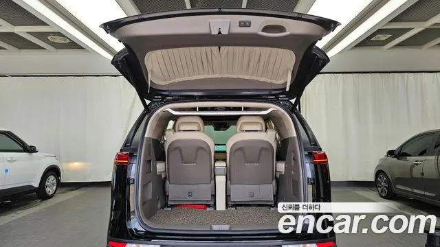 Kia Canival Carnival 4 поколение Бензин 4 места Hi-Limousine — Фото автомобиля 20