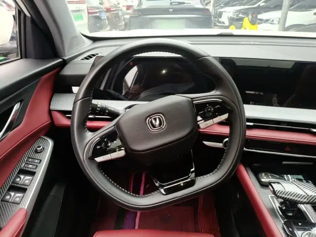 Changan CS75 Plus — Фото автомобиля 10