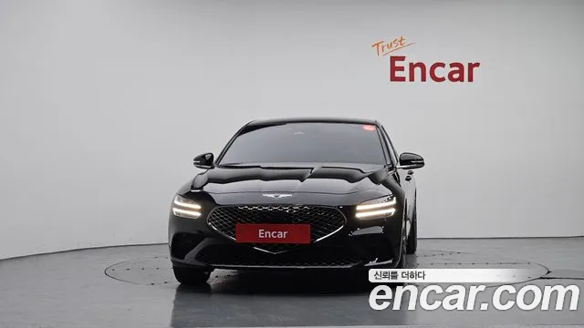 Genesis G70 New — Фото автомобиля 3