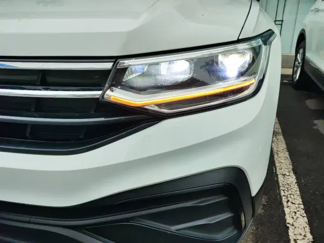 Volkswagen Tiguan L — Фото автомобиля 23