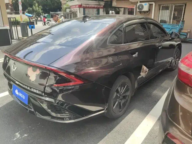 Wuling Starlight — Фото автомобиля 3