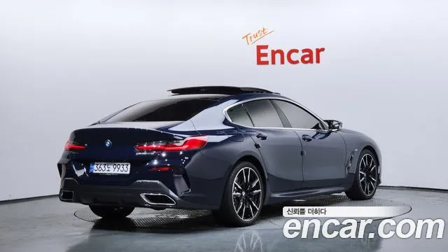 BMW 8 Series G15 — Фото автомобиля 2