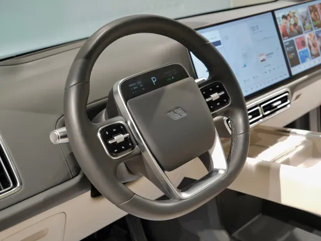 Li Auto L9 — Фото автомобиля 3