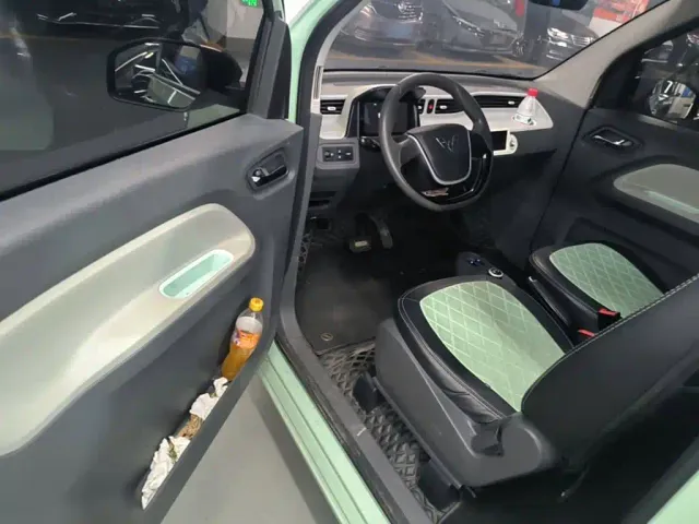 Wuling Hongguang Mini EV — Фото автомобиля 15