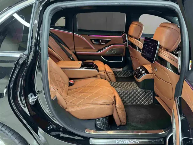 Mercedes-Benz Maybach S-Class — Фото автомобиля 11