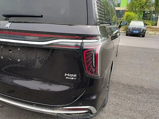 Hongqi HQ9 PHEV — Фото автомобиля 7