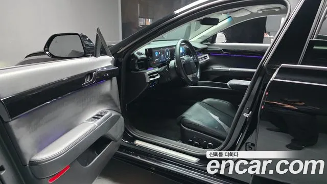 Hyundai Grandeur GN7 — Фото автомобиля 10