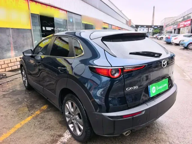 Mazda CX-30 — Фото автомобиля 4