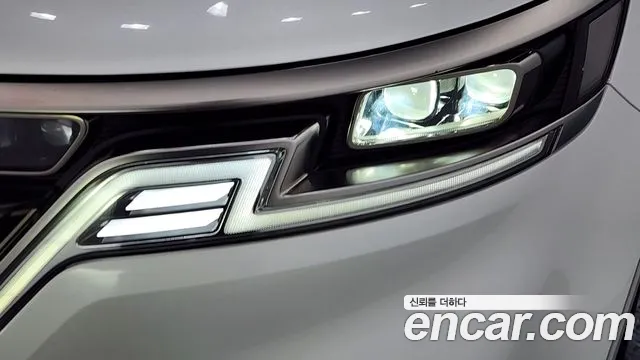 Kia Carnival Generation 4 — Фото автомобиля 7