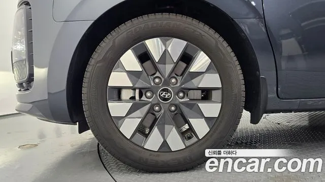 Hyundai Staria Staria L3.5 Lounge 7 мест — Фото автомобиля 5