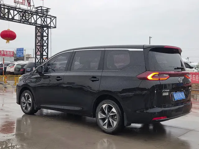 GAC Trumpchi M6 — Фото автомобиля 12