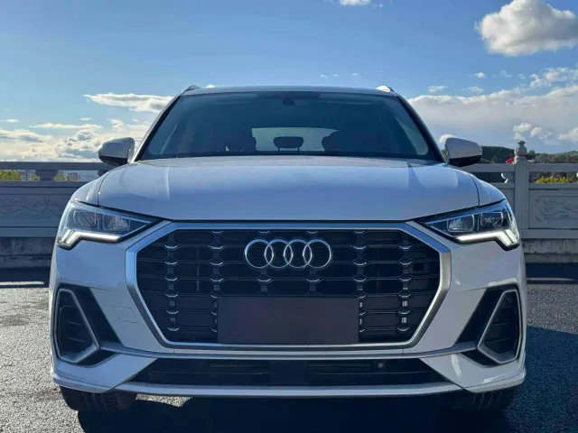 Audi Q3 — Фото автомобиля 2