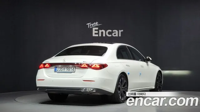 Mercedes-Benz E-Class E-класс W214 — Фото автомобиля 2