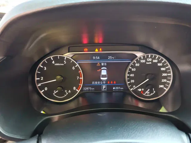 Nissan Teana — Фото автомобиля 9