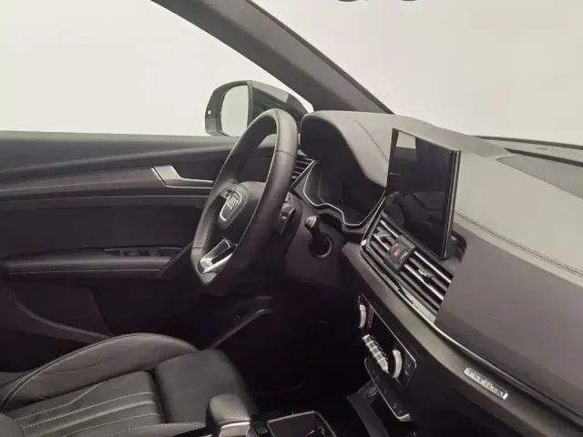Audi Q5L — Фото автомобиля 22