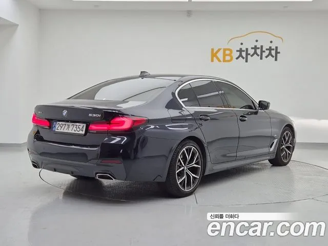 BMW 5 Series G30 — Фото автомобиля 4
