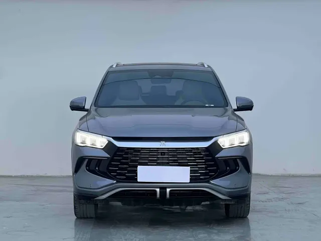 BYD Song Pro — Фото автомобиля 2