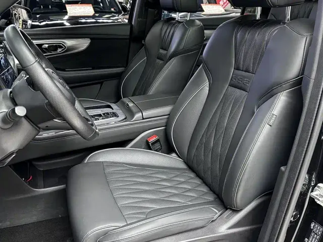 GAC Trumpchi GS8 — Фото автомобиля 25