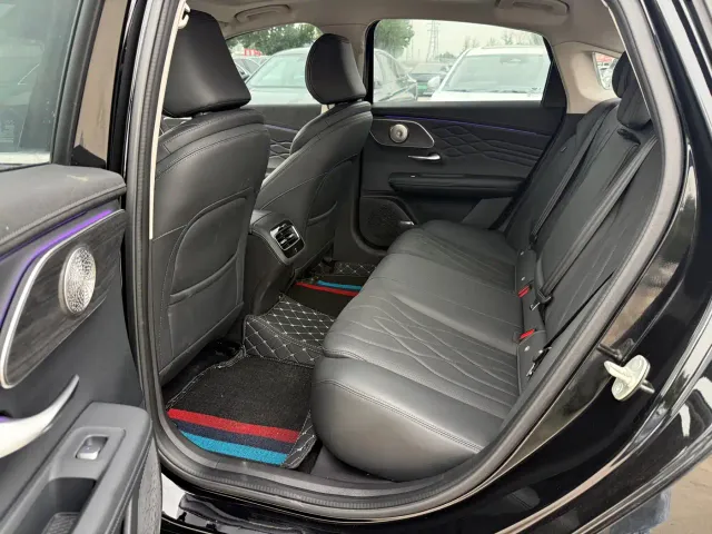 Chery Arrizo 8 PRO — Фото автомобиля 5