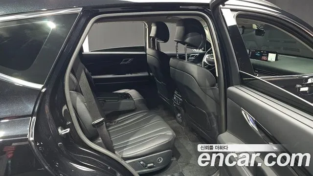 Genesis GV80 — Фото автомобиля 17