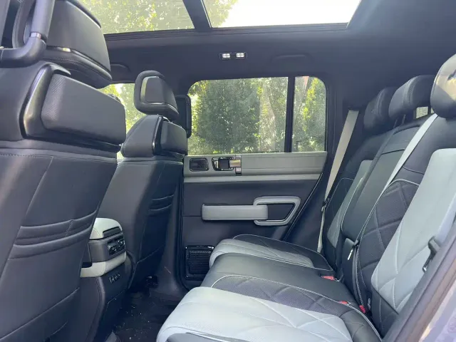 BYD FangChengBao Leopard 5 — Фото автомобиля 7