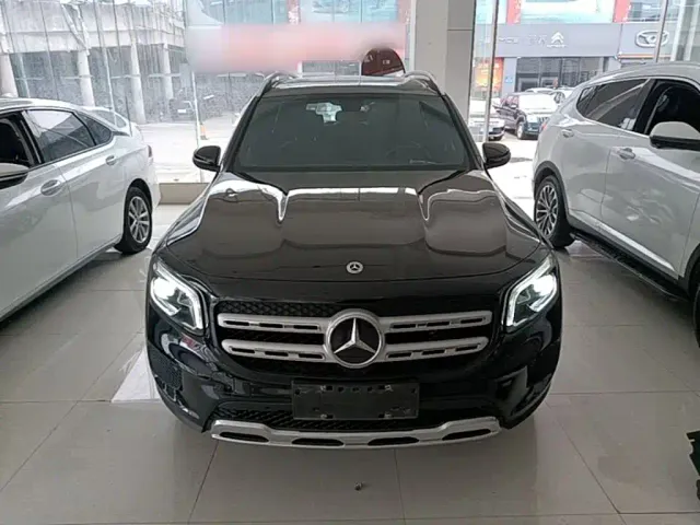 Mercedes-Benz GLB-Class — Фото автомобиля 2