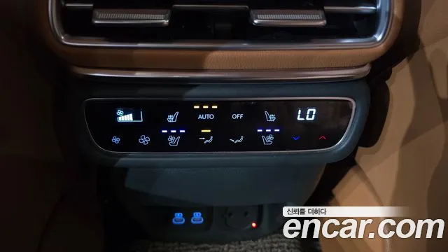 Genesis GV80 2.5T Бензин AWD — Фото автомобиля 20