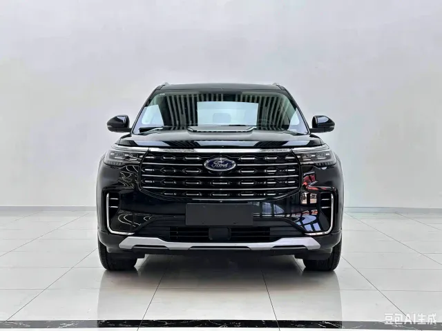 Ford Explorer — Фото автомобиля 3
