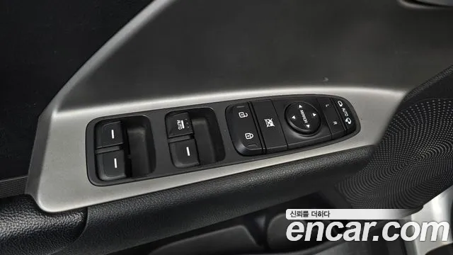 Kia Niro Niro Plus Air — Фото автомобиля 19