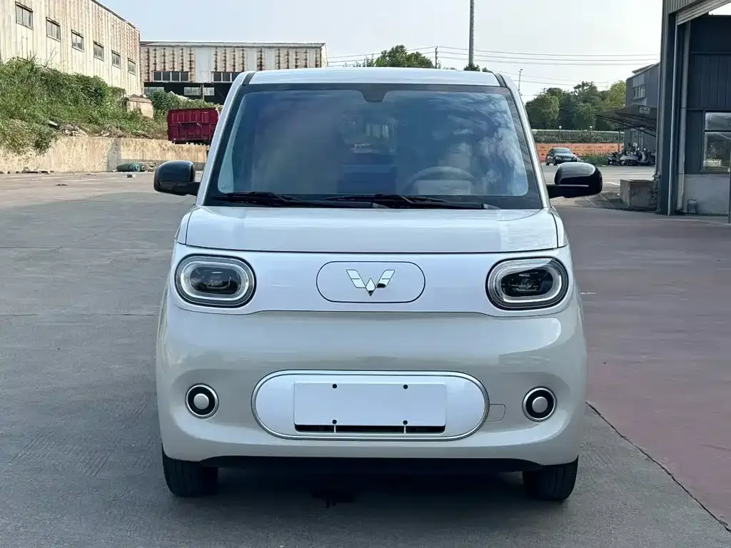 Wuling Motors Hongguang MINIEV 2024 3rd Generation 215km Youth Edition — Фото автомобиля 2