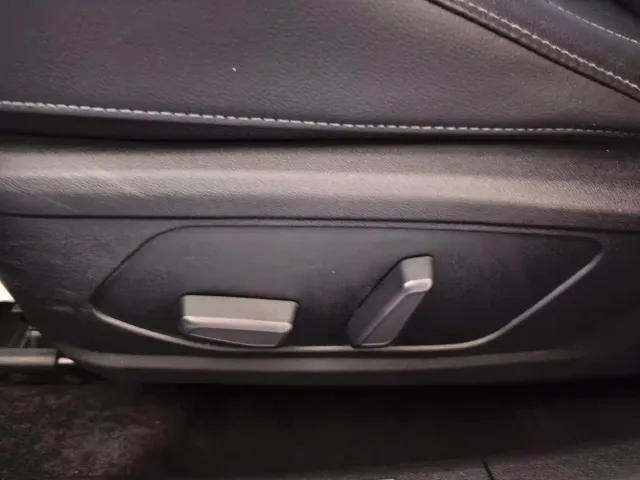 Hyundai Elantra — Фото автомобиля 6