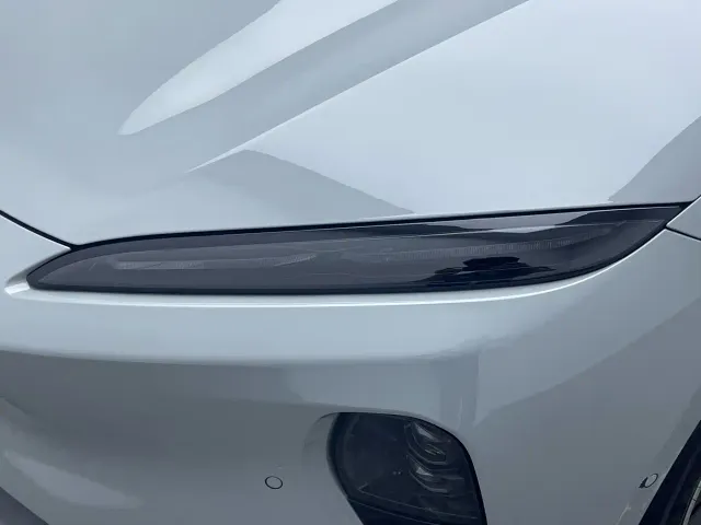 Nio ET5 Touring — Фото автомобиля 11