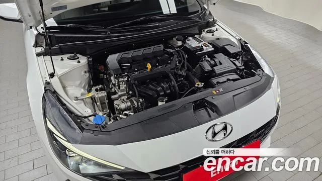 Hyundai AVANTE Avante (CN7) — Фото автомобиля 6