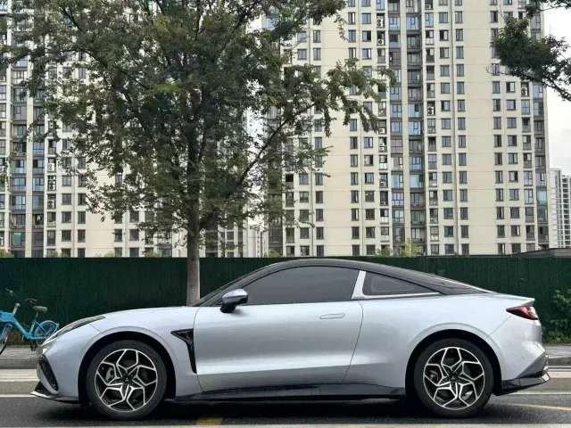 Hozon Neta GT — Фото автомобиля 4