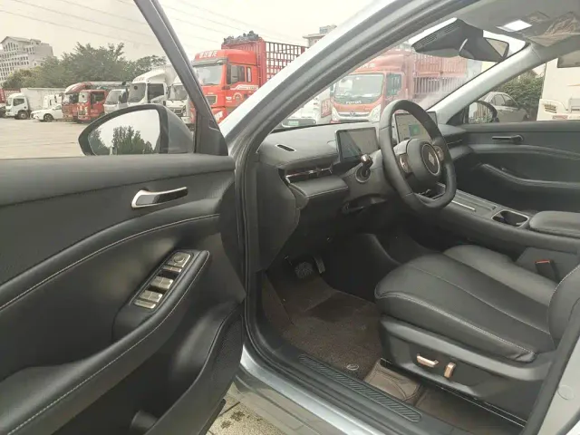 Baojun Yunhai — Фото автомобиля 14