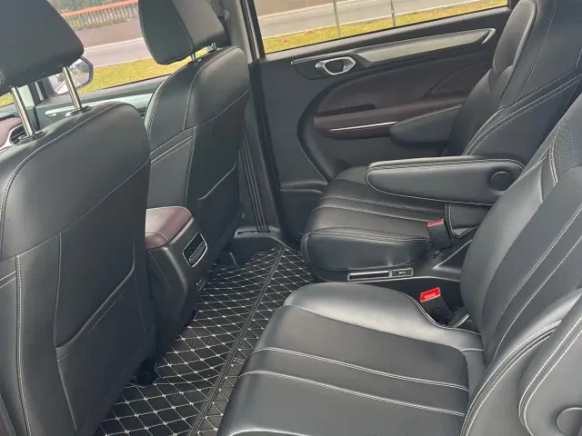 GAC Trumpchi M6 — Фото автомобиля 15