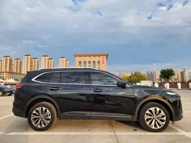 Buick Envision Plus — Фото автомобиля 7