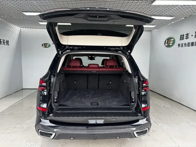 BMW X5 — Фото автомобиля 29