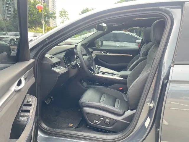 Geely Xingrui — Фото автомобиля 8