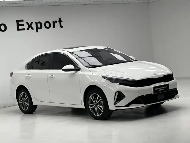 Kia K3 — Фото автомобиля 3