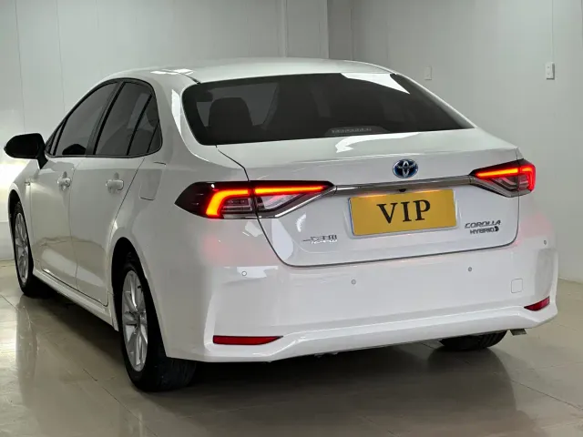 Toyota Corolla — Фото автомобиля 3