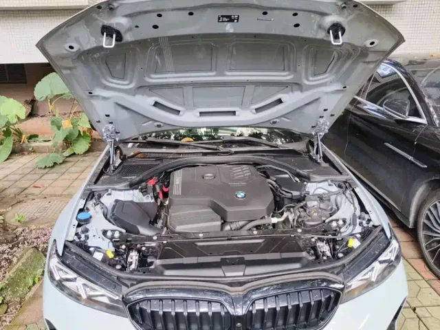 BMW 3 Series — Фото автомобиля 3