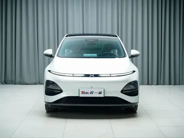 Xpeng G6 — Фото автомобиля 2
