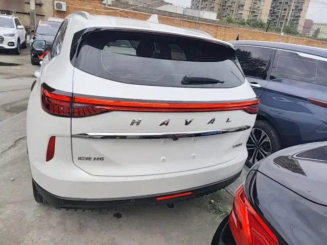 Haval H6 — Фото автомобиля 5